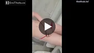 chloewildd peeing